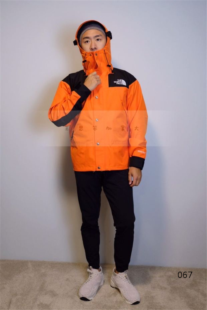 The North Face Men's Outwear 283